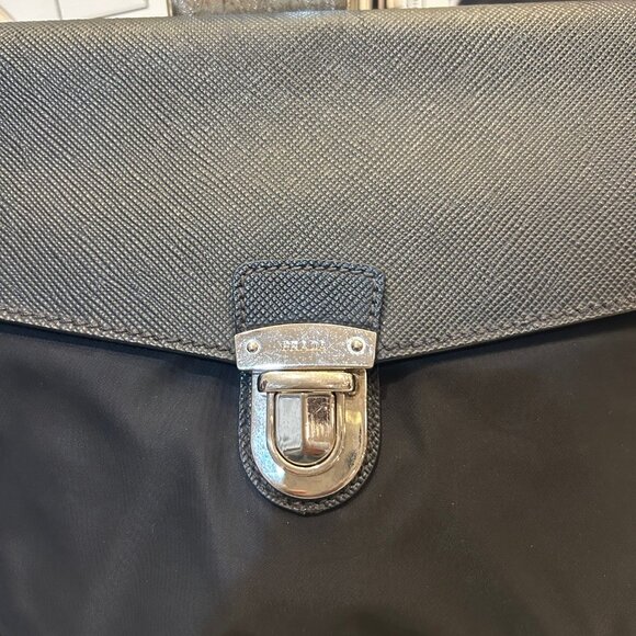 Prada Push Lock Portfolio Pouch in Saffiano Leather & Tessuto Nylon - Picture 3 of 12